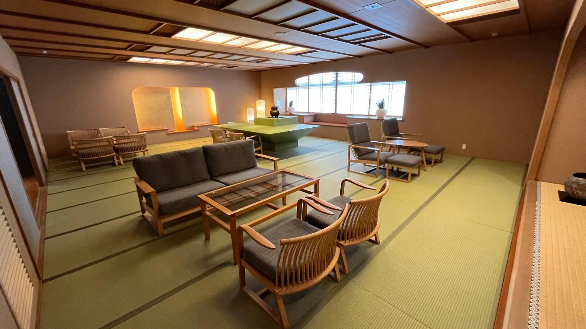 Hotel Kuriya Suizan Sapporo 5*,  Japonsko