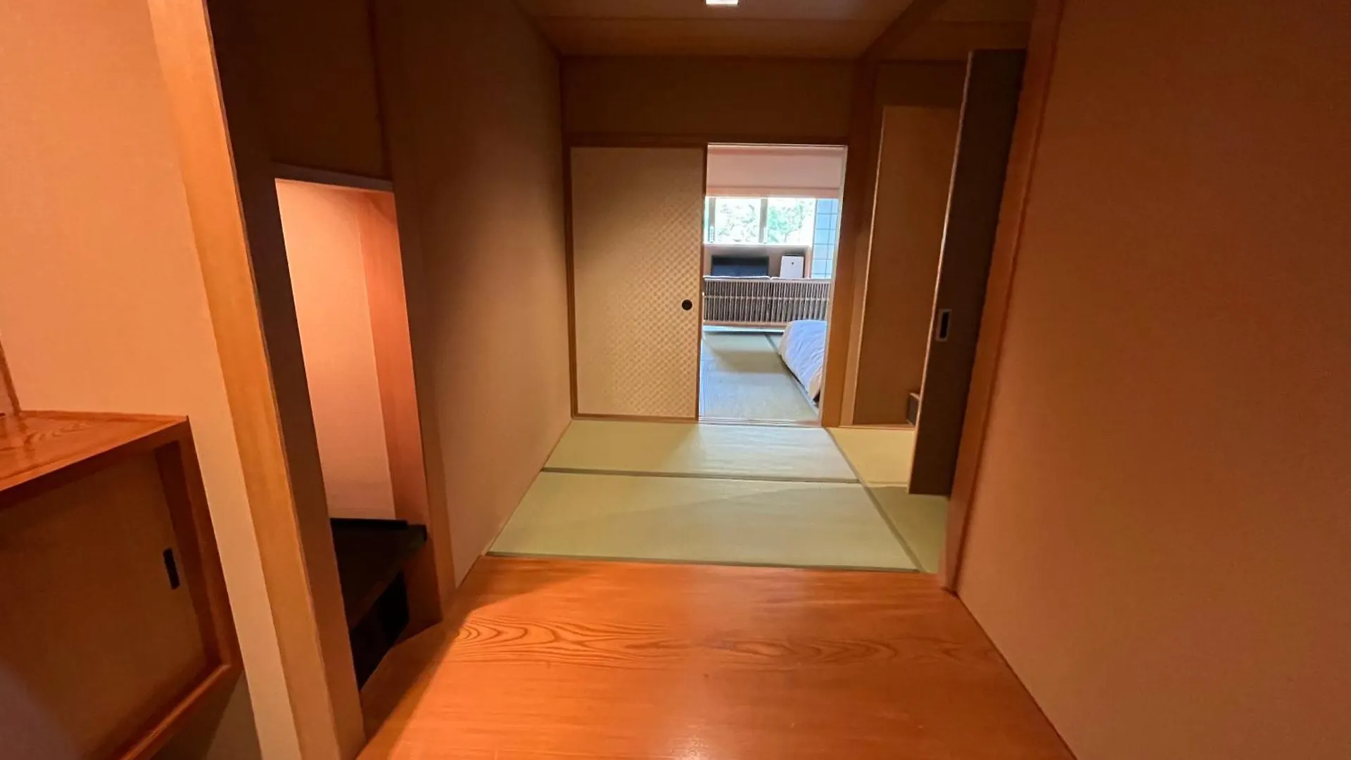 Hotel Kuriya Suizan Sapporo Ryokan