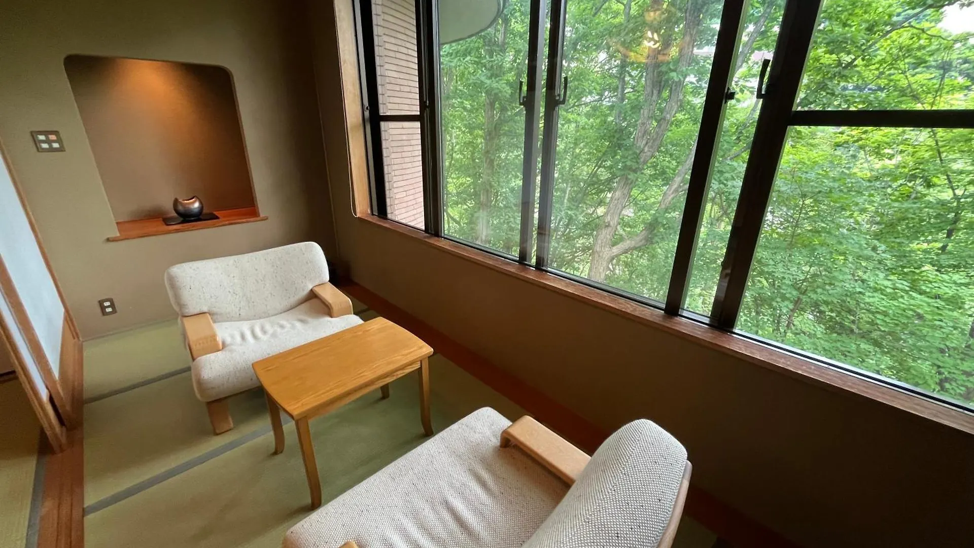 Ryokan Hotel Kuriya Suizan Sapporo
