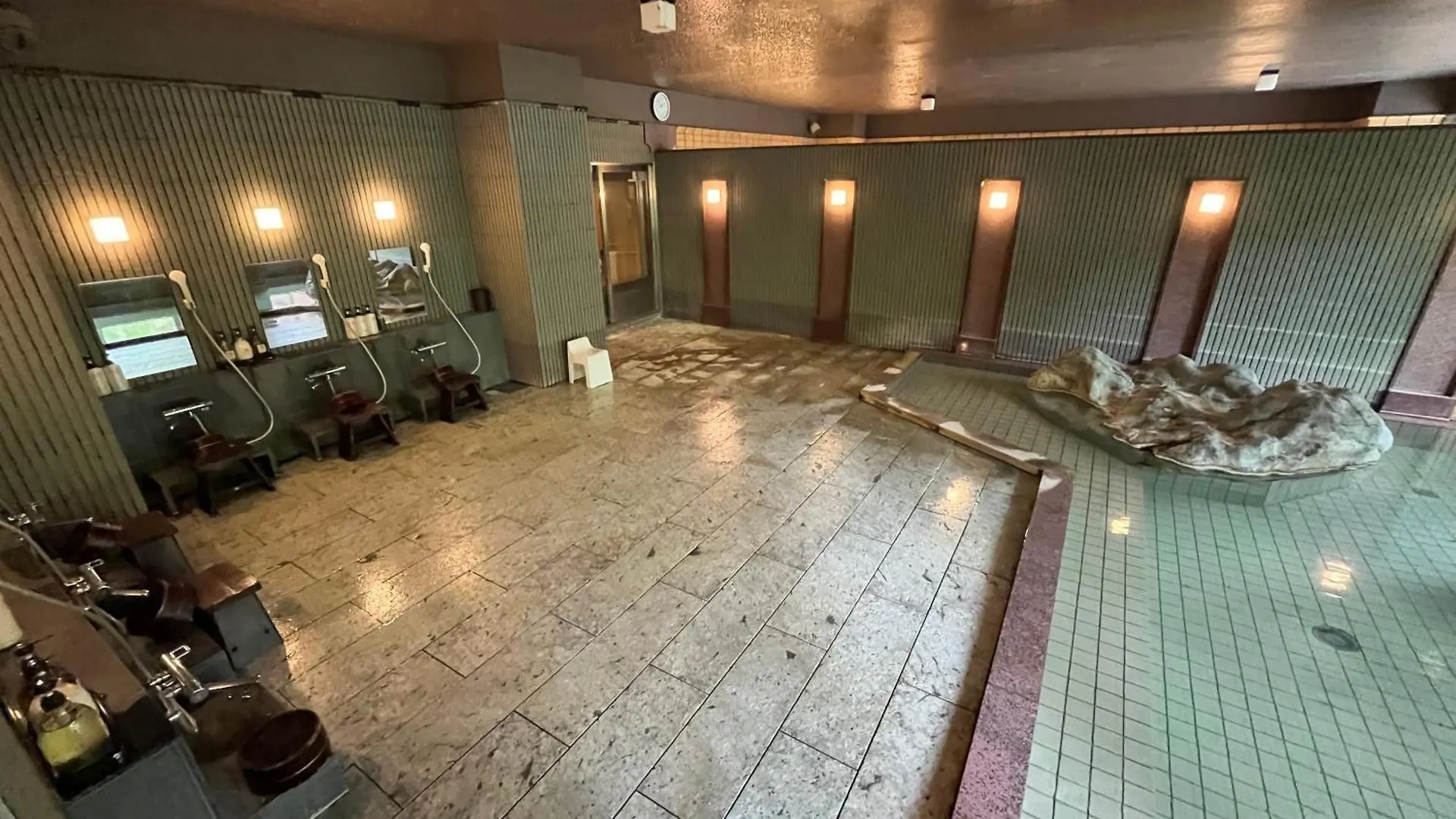 Hotel Kuriya Suizan Sapporo 5*,